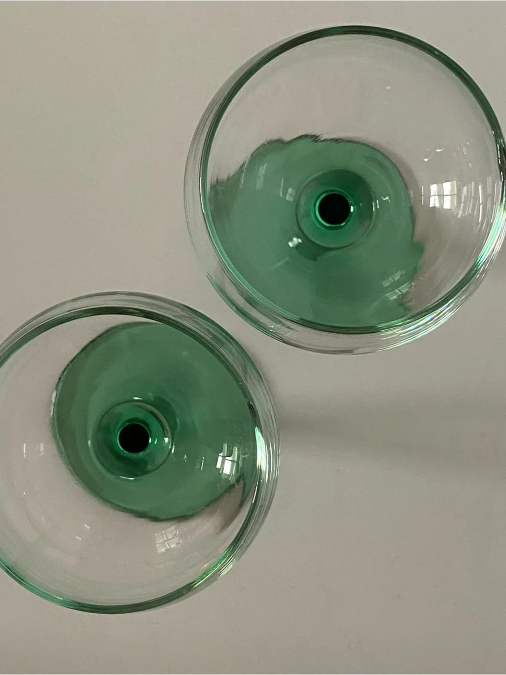 Vintage Luminarc Wine Glass Green Stem Set Of 2 Made In France Mint Cond! 6.25”.